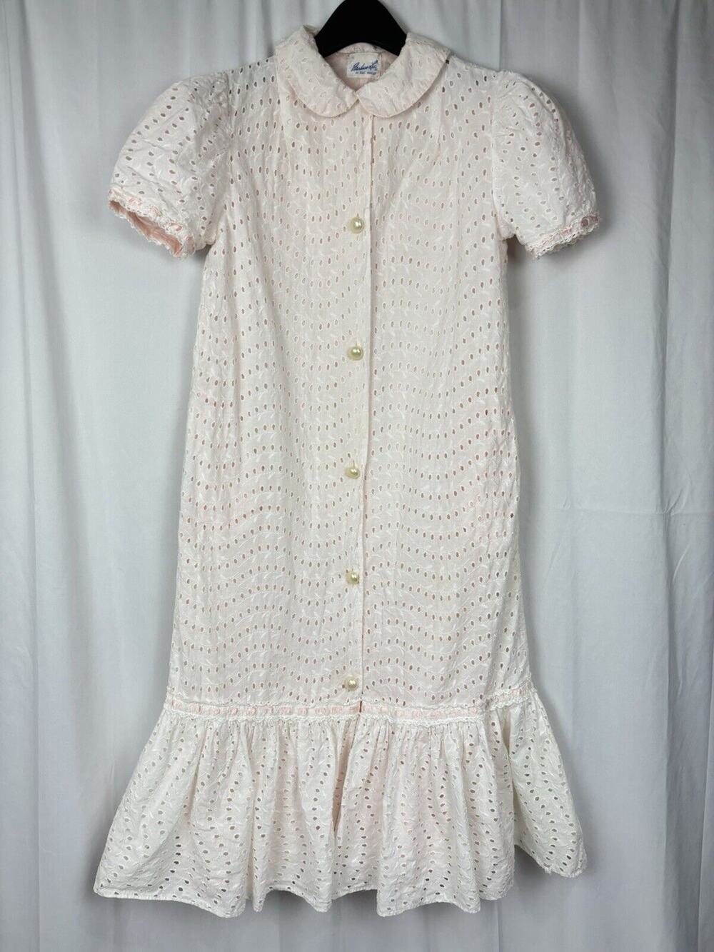 Barbara Lee Vintage White Eyelet Lace Dress Pearl Buttons Ruffle Hem Size S